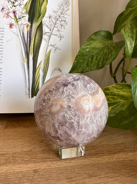 pink amethyst sphere